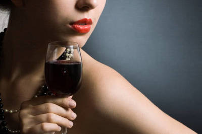 【新品預告】紅酒女人,微醺風情